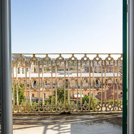 Luminoso Con Balcone & Parcheggiofree Apartamento